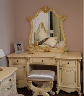 Туалетный стол + Зеркало Мона Лиза (крем) в Ханты-Мансийске - hanty-mansiysk.mebel-74.com | фото